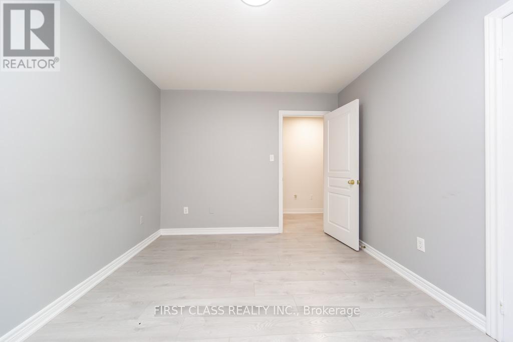 5355 Tenth Line W, Mississauga, Ontario L5M 0V8 - Photo 37 - W12639602