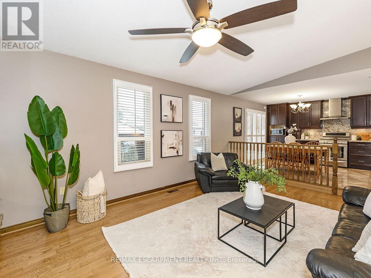 2137 Cleaver Avenue, Burlington, Ontario  L7M 3R1 - Photo 23 - W12639608