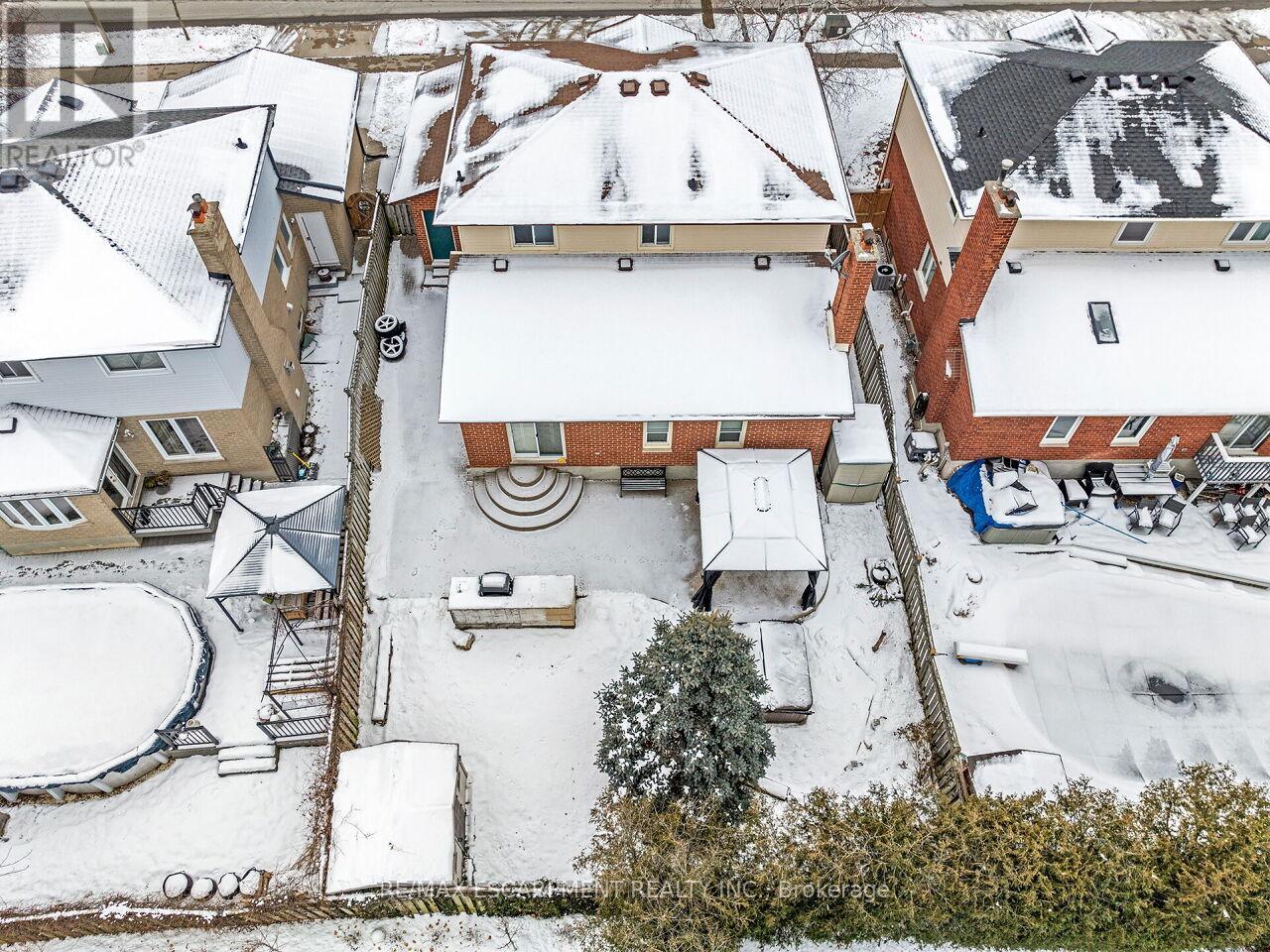 2137 Cleaver Avenue, Burlington, Ontario  L7M 3R1 - Photo 46 - W12639608