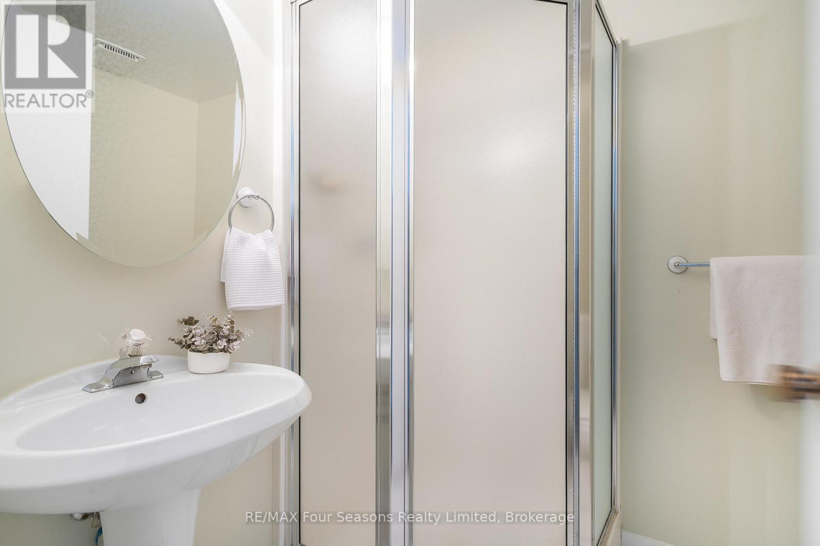 25 - 44 Trott Boulevard, Collingwood, Ontario L9Y 5B7 - Photo 11 - S12639660