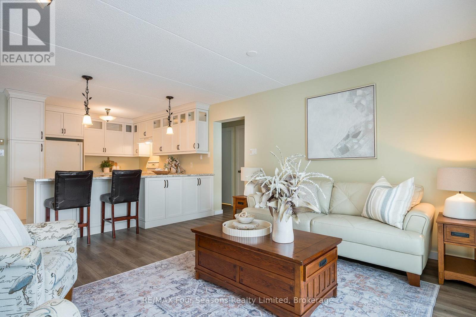 25 - 44 Trott Boulevard, Collingwood, Ontario L9Y 5B7 - Photo 4 - S12639660