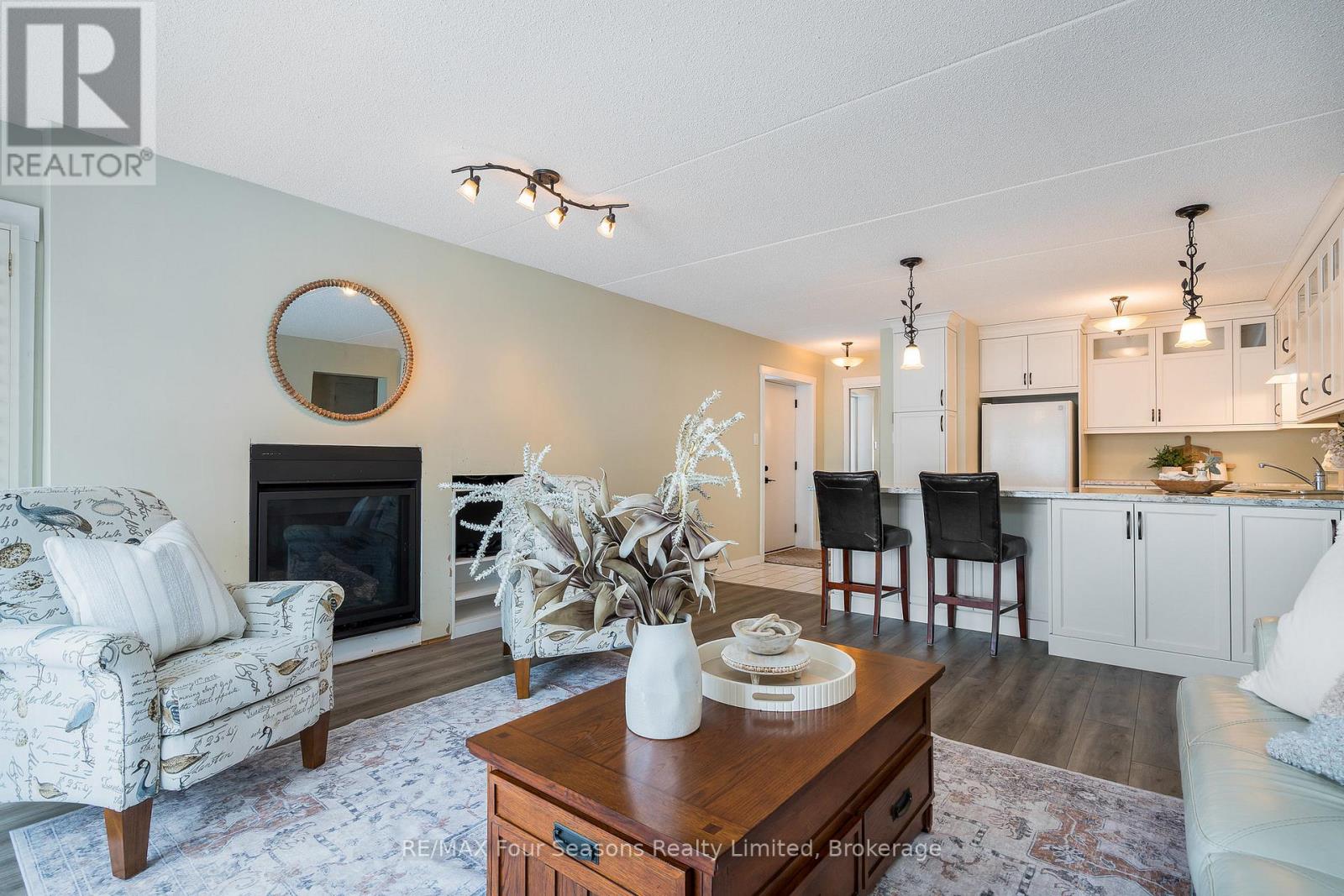 25 - 44 Trott Boulevard, Collingwood, Ontario L9Y 5B7 - Photo 6 - S12639660