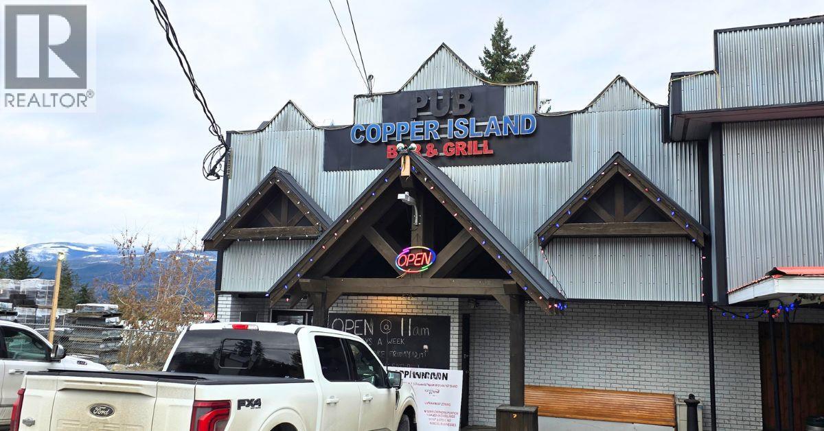 1277 Trans Canada Highway, Sorrento, British Columbia  V0E 2W0 - Photo 2 - 10371167