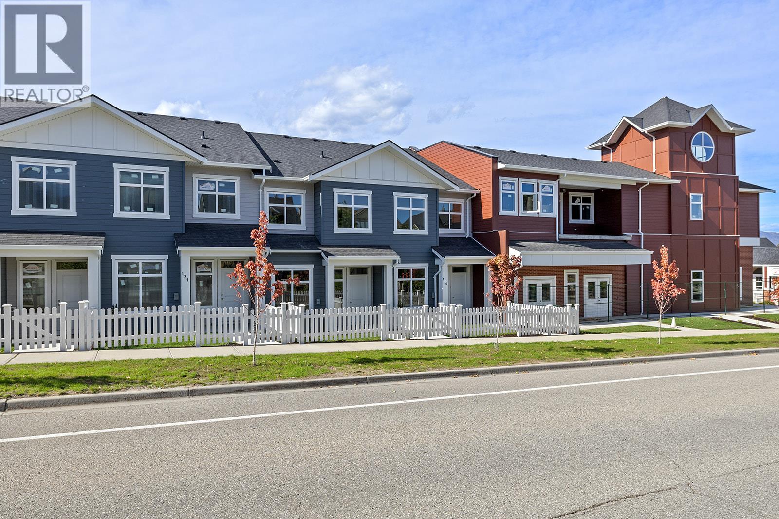 5300 Main Street Unit# 121, Kelowna, British Columbia