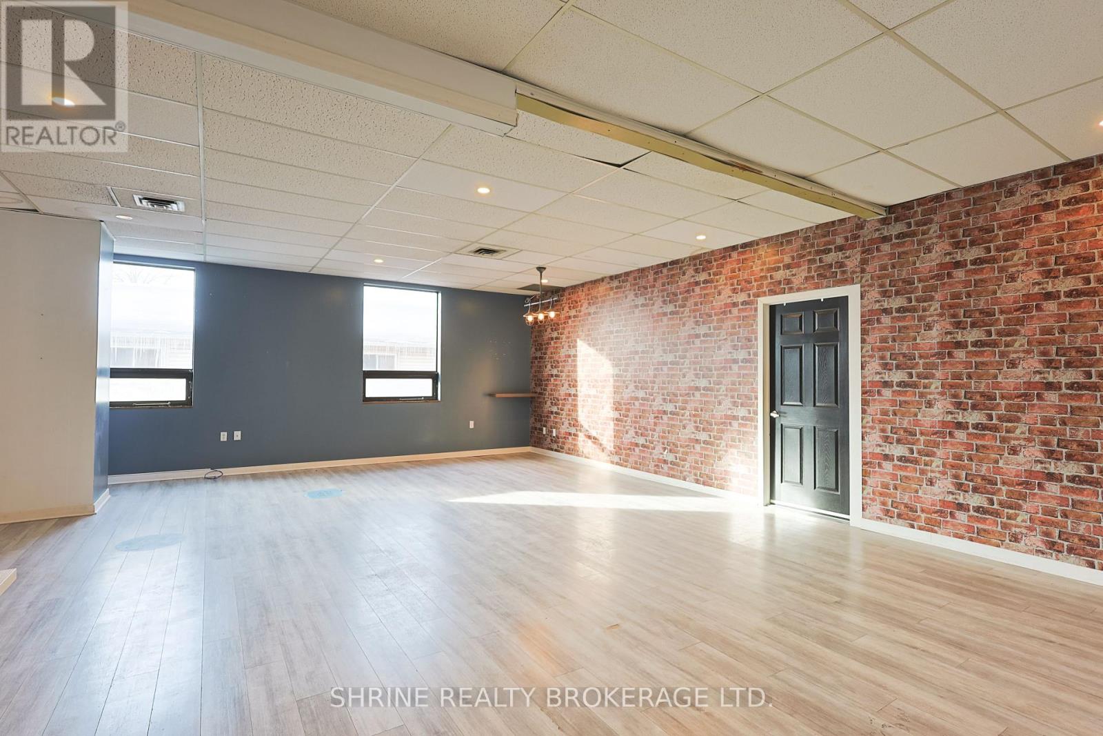 Upper - 134 Commissioners Road W, London South, Ontario  N6J 1X8 - Photo 11 - X12639668