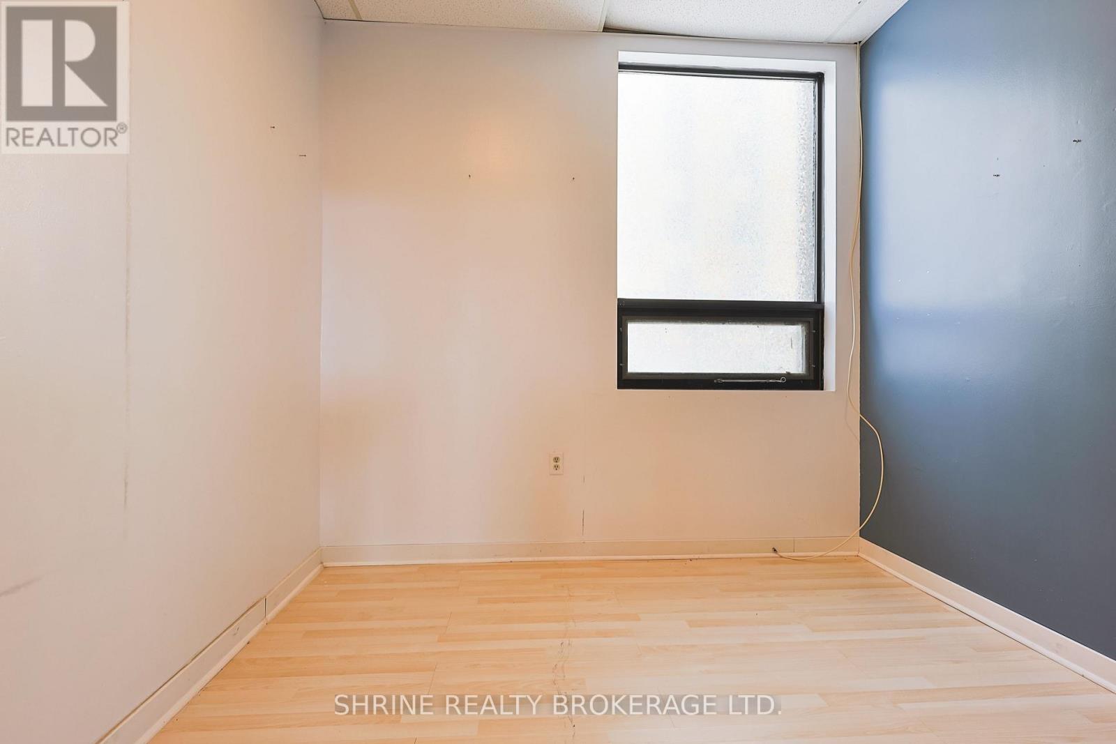 Upper - 134 Commissioners Road W, London South, Ontario  N6J 1X8 - Photo 21 - X12639668