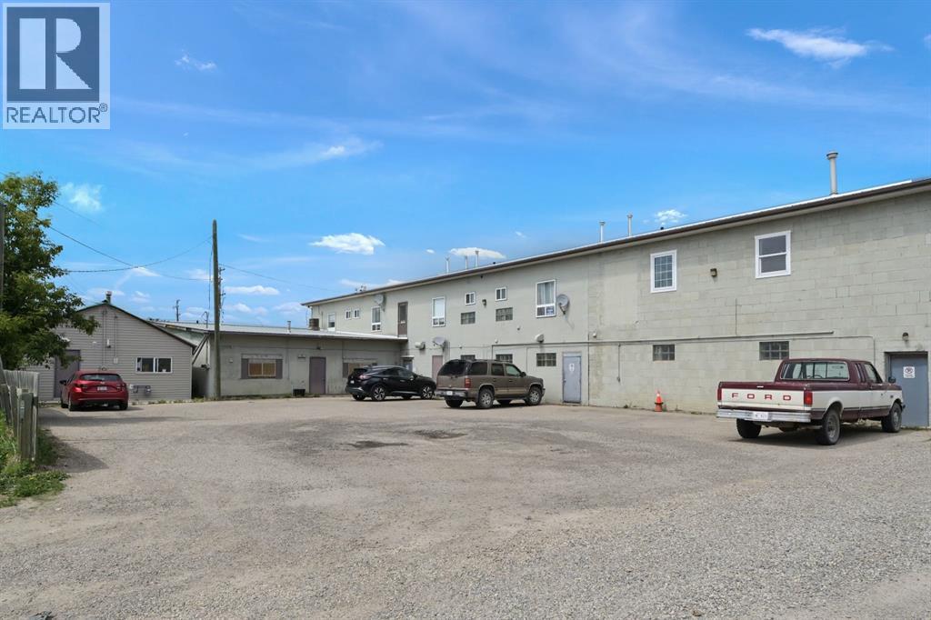 5001-05 49 Avenue, Olds, Alberta  T4H 1W9 - Photo 5 - A2240906