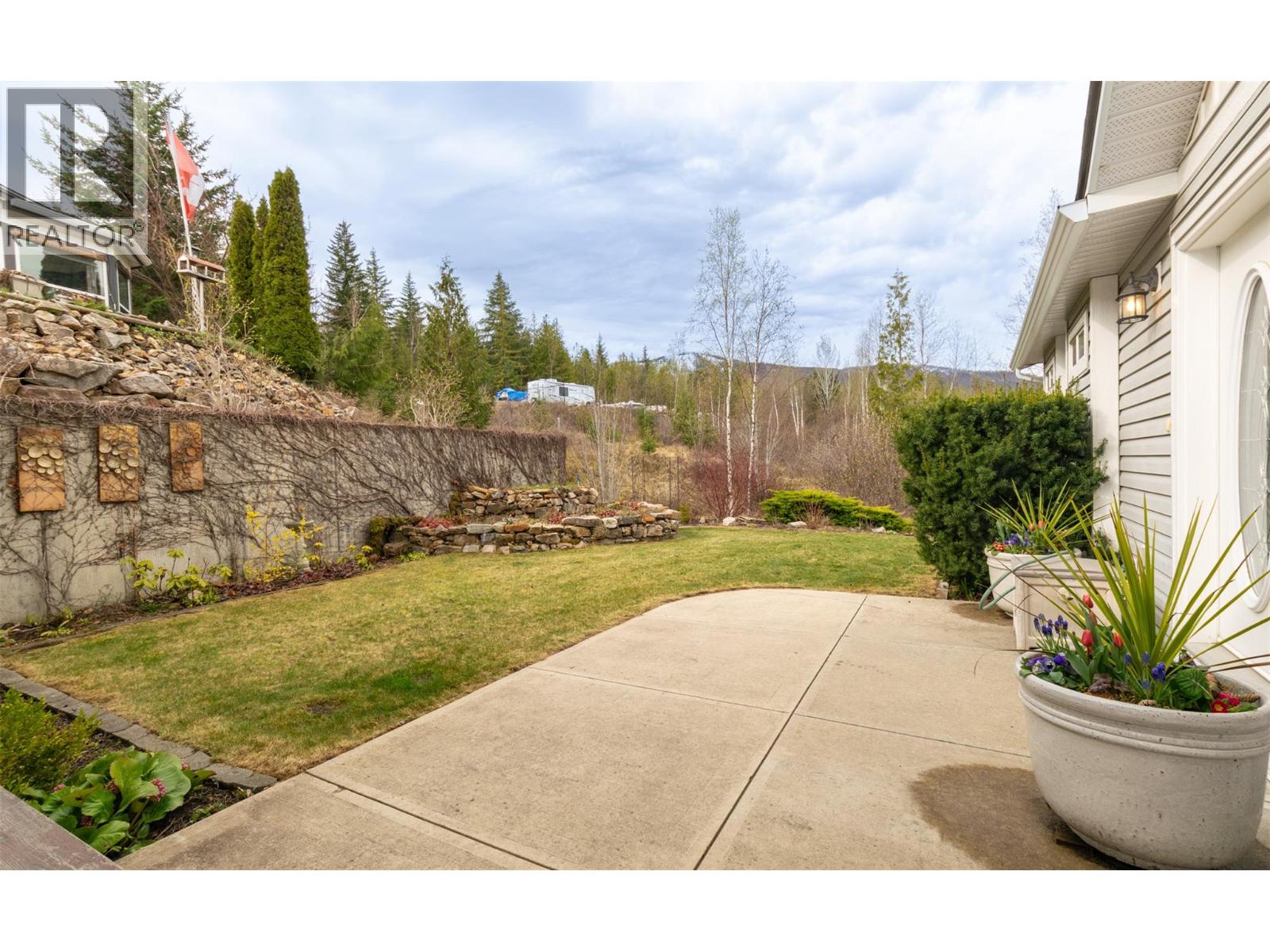 1510 Trans Canada Highway Unit# 65, Sorrento, British Columbia  V0E 2W0 - Photo 25 - 10370361