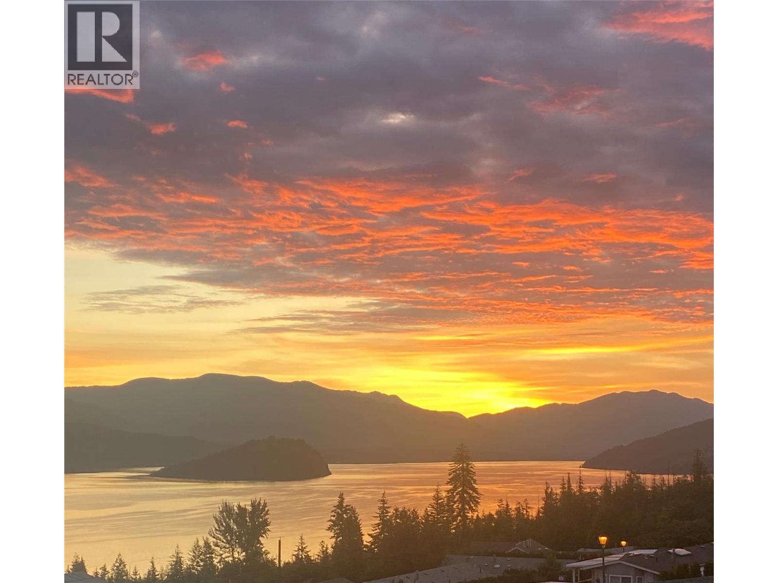 1510 Trans Canada Highway Unit# 65, Sorrento, British Columbia