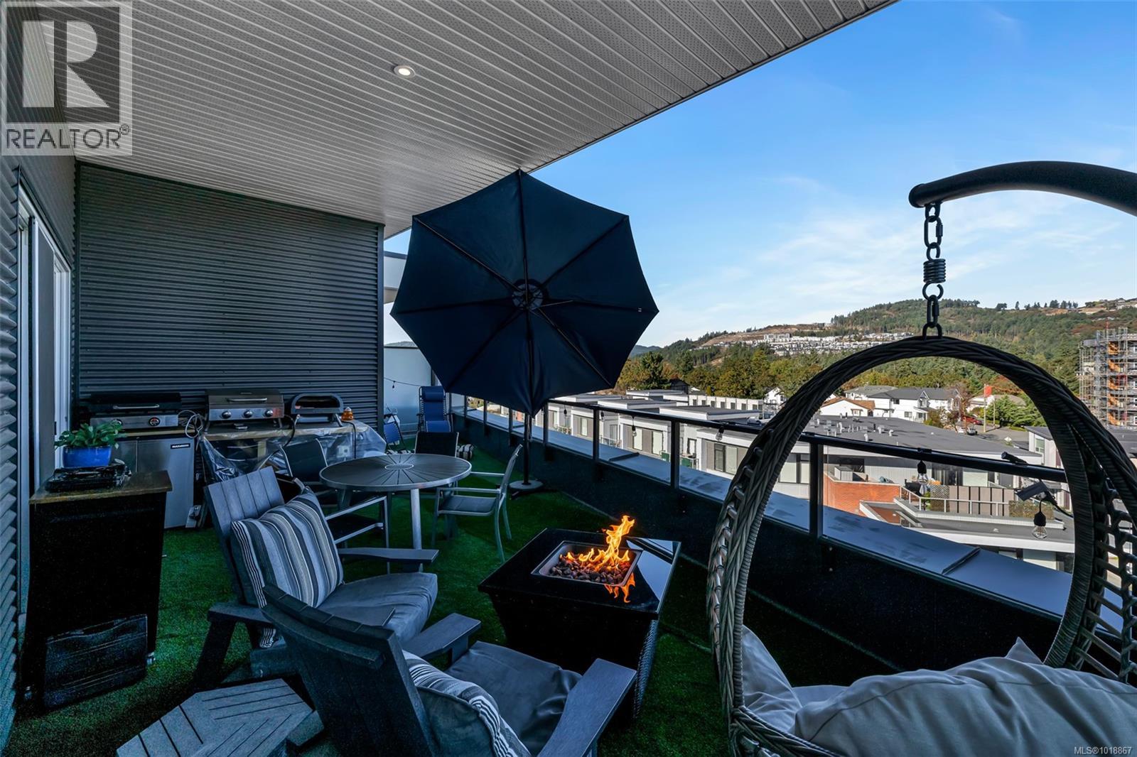 608 947 Whirlaway Cres, Langford, British Columbia V9B 6W6 - Photo 1 - 1018867