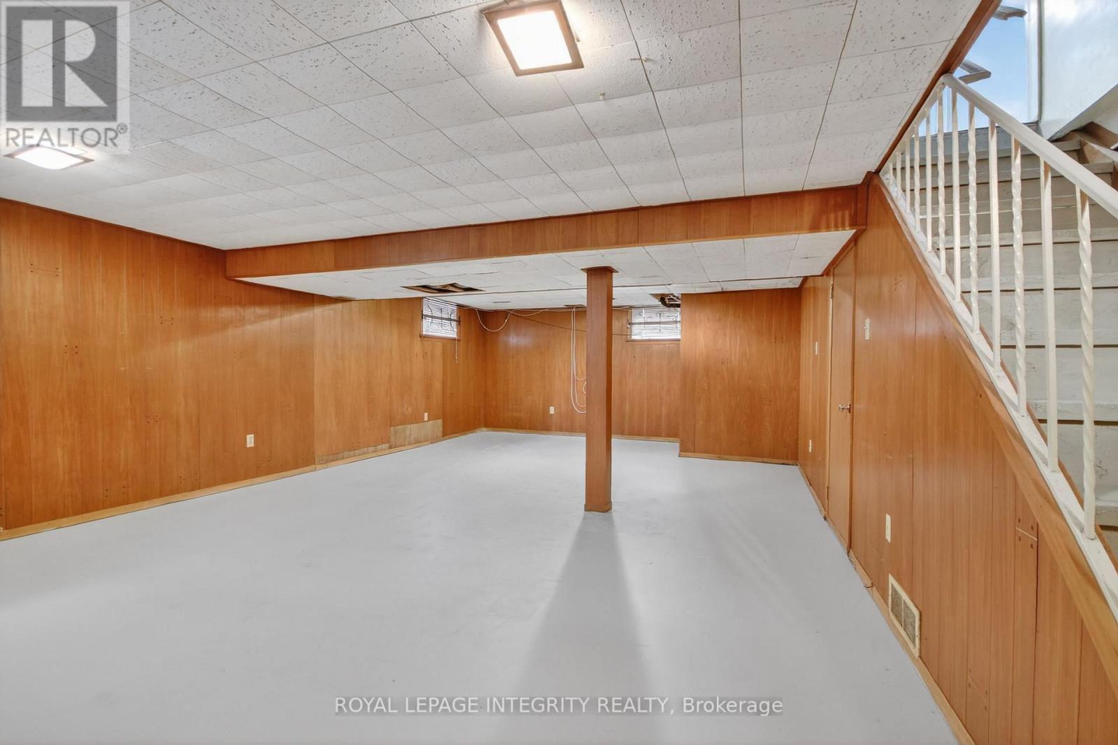 230 Smyth Road, Ottawa, Ontario  K1H 5A2 - Photo 33 - X12639656