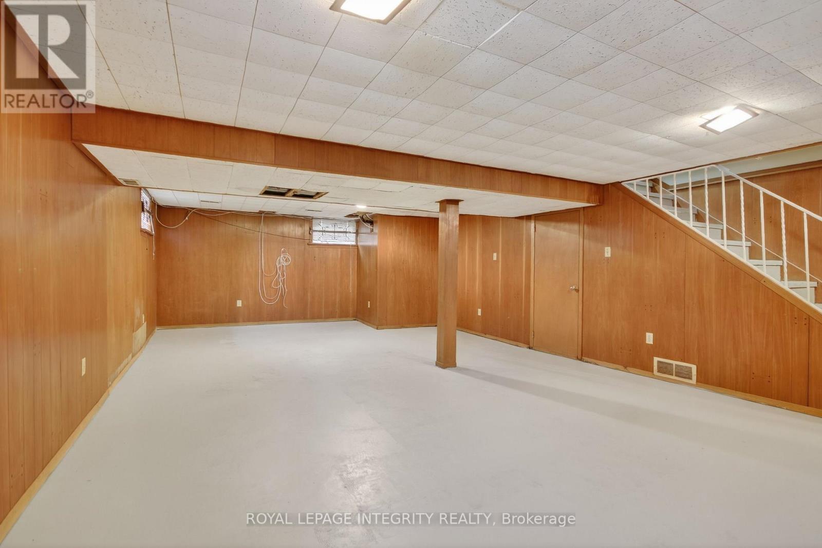 230 Smyth Road, Ottawa, Ontario  K1H 5A2 - Photo 34 - X12639656