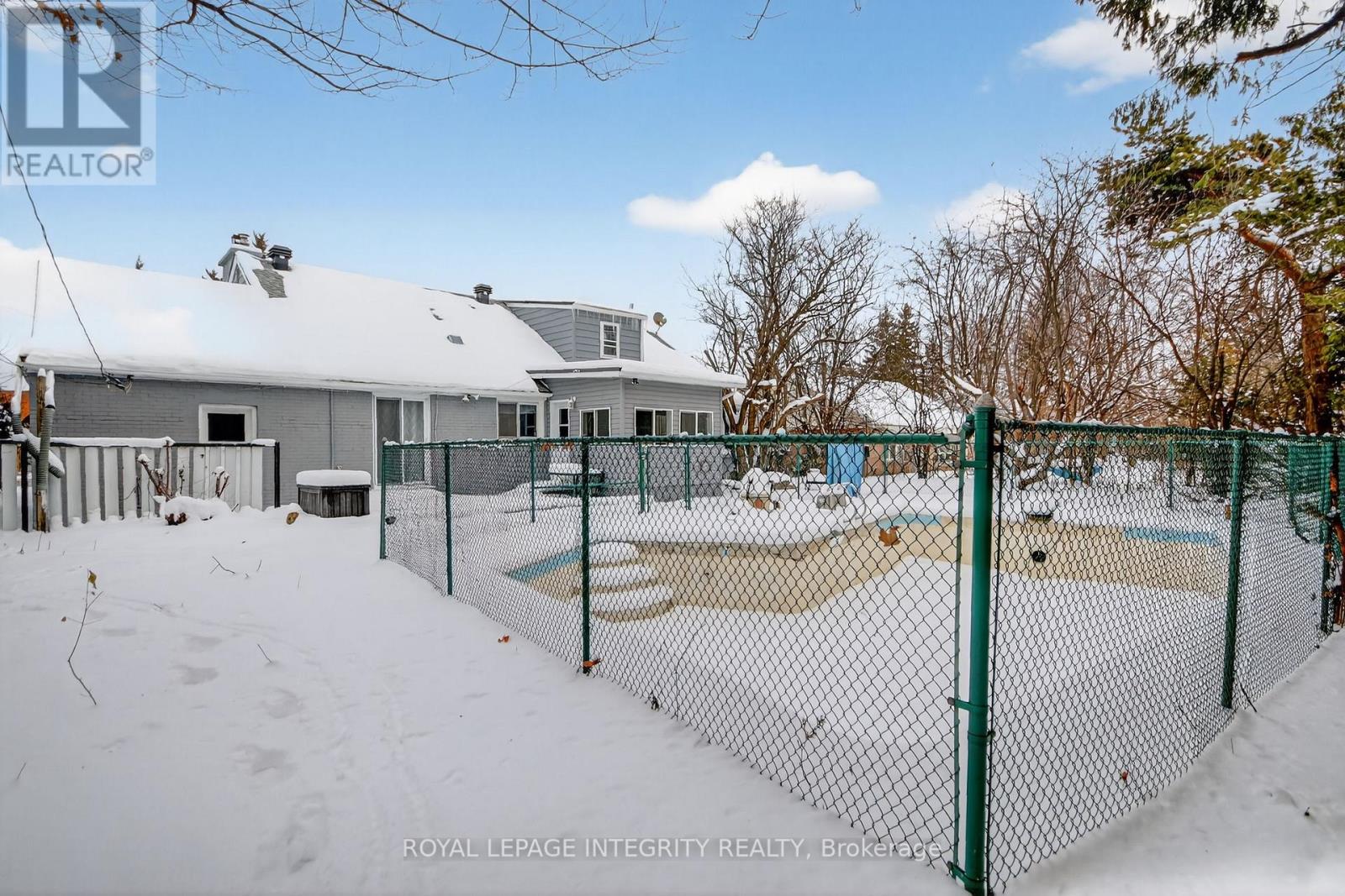 230 Smyth Road, Ottawa, Ontario  K1H 5A2 - Photo 42 - X12639656