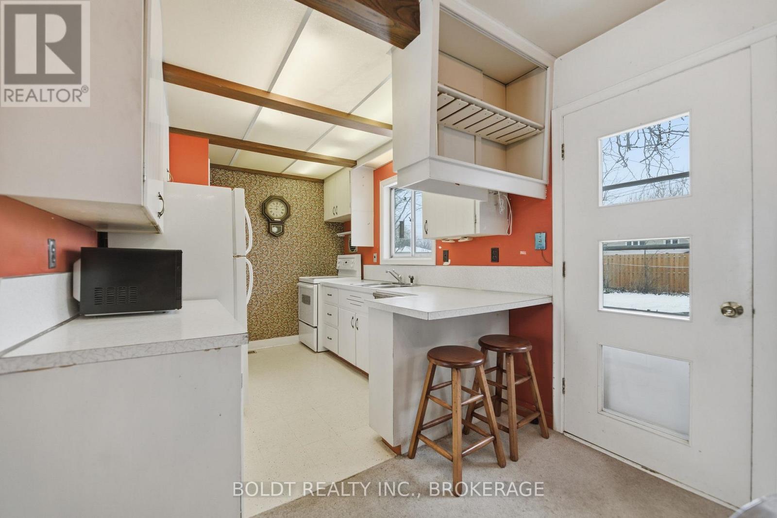 5 Swan Drive, St. Catharines, Ontario  L2T 2C2 - Photo 11 - X12639682