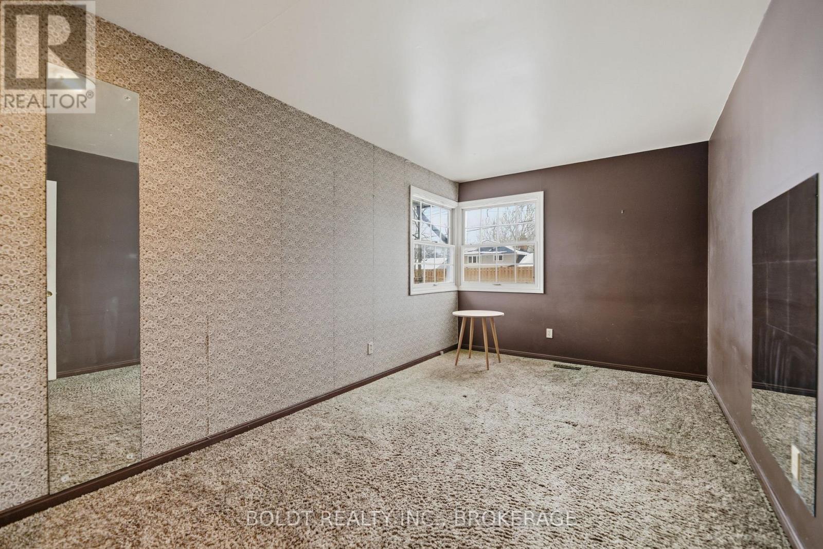 5 Swan Drive, St. Catharines, Ontario  L2T 2C2 - Photo 20 - X12639682