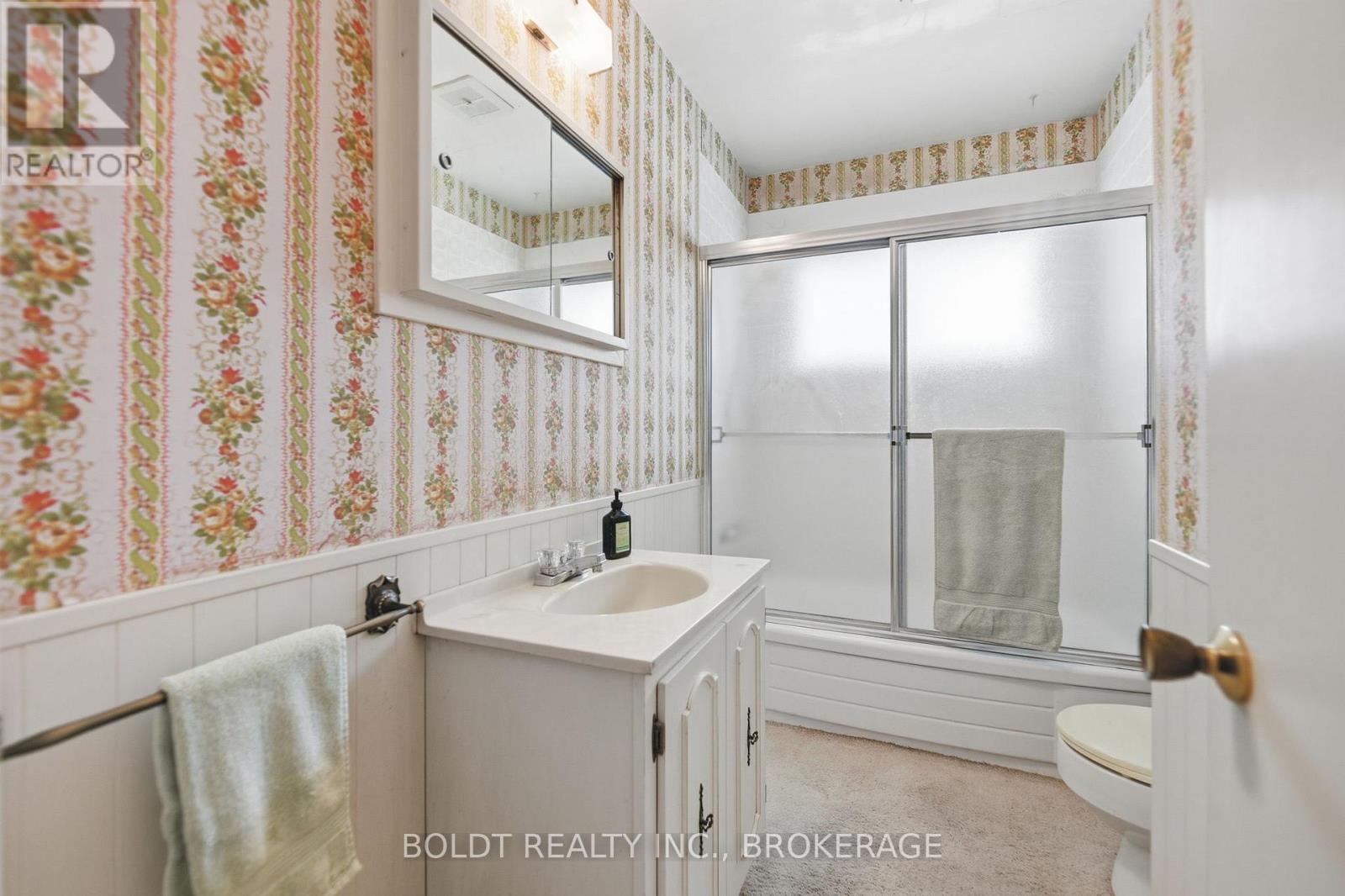 5 Swan Drive, St. Catharines, Ontario  L2T 2C2 - Photo 21 - X12639682