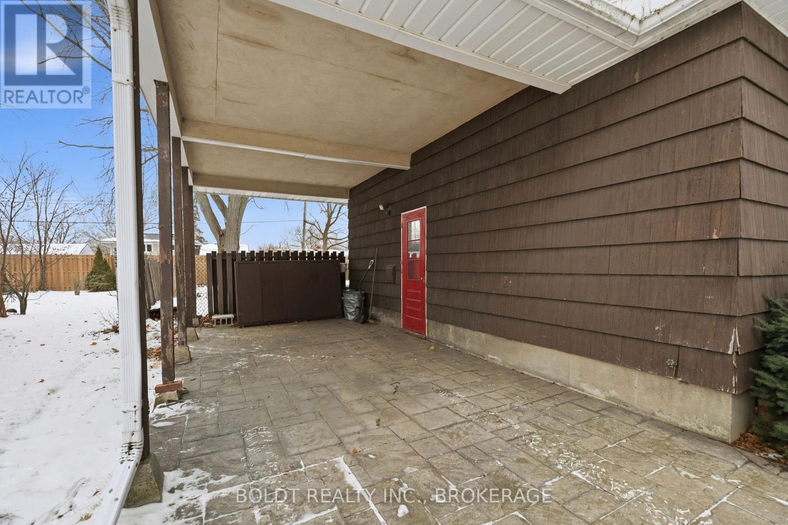 5 Swan Drive, St. Catharines, Ontario  L2T 2C2 - Photo 25 - X12639682