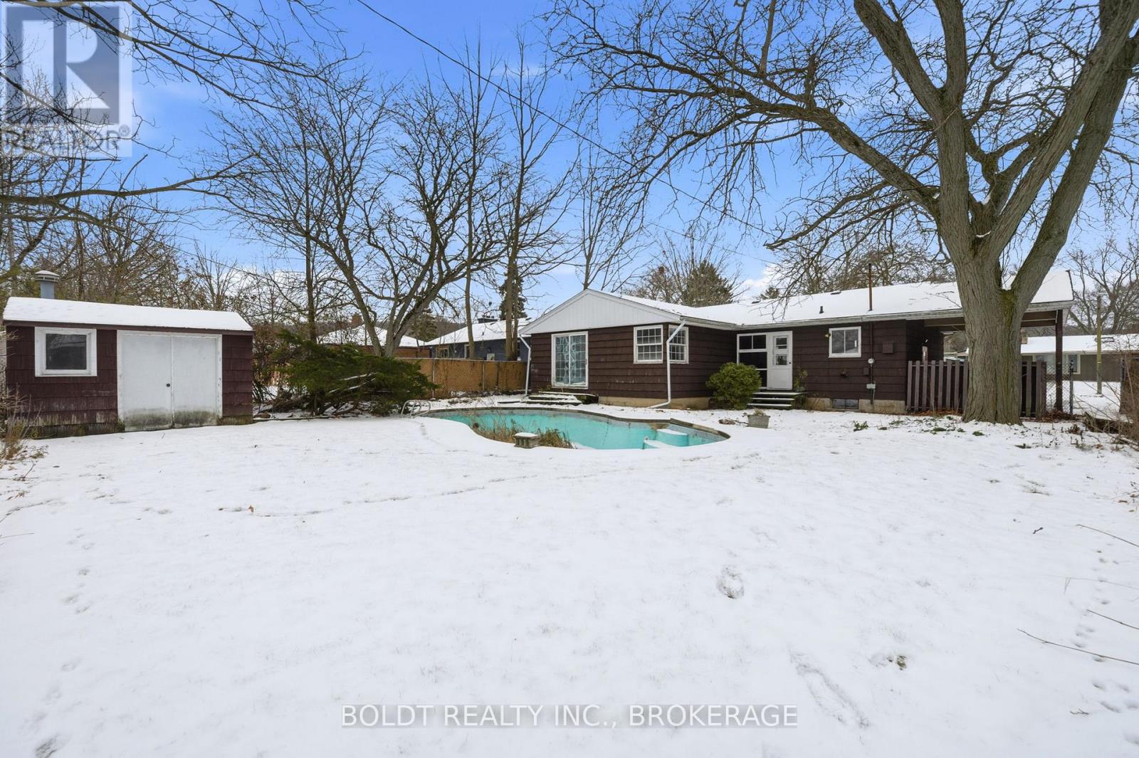 5 Swan Drive, St. Catharines, Ontario  L2T 2C2 - Photo 27 - X12639682