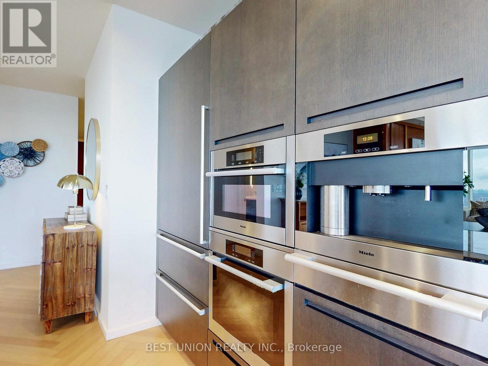 5301 - 180 University Avenue, Toronto, Ontario M5H 0A2 - Photo 28 - C12600038