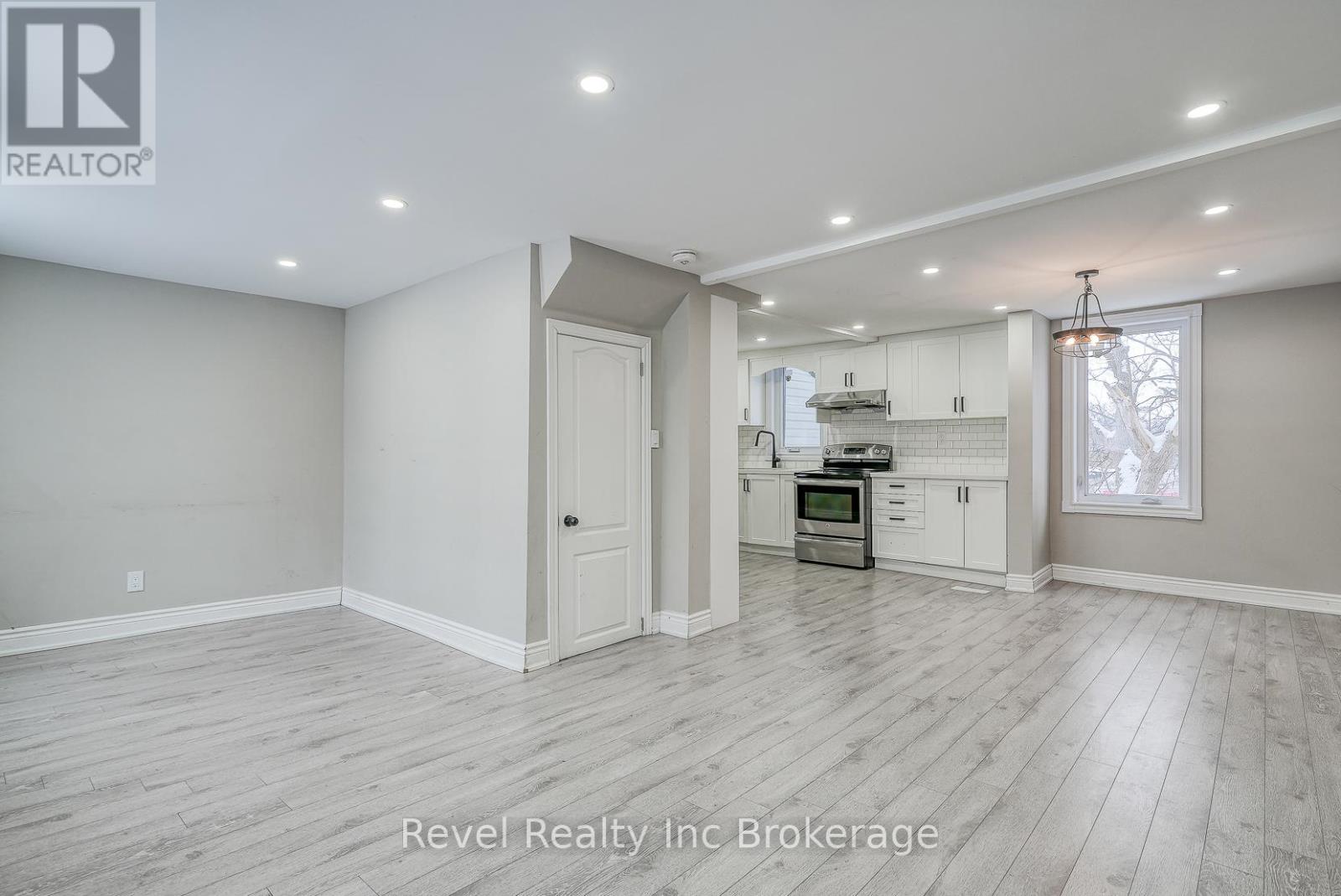 123 Charles Street E, Ingersoll, Ontario  N5C 1J9 - Photo 11 - X12639646