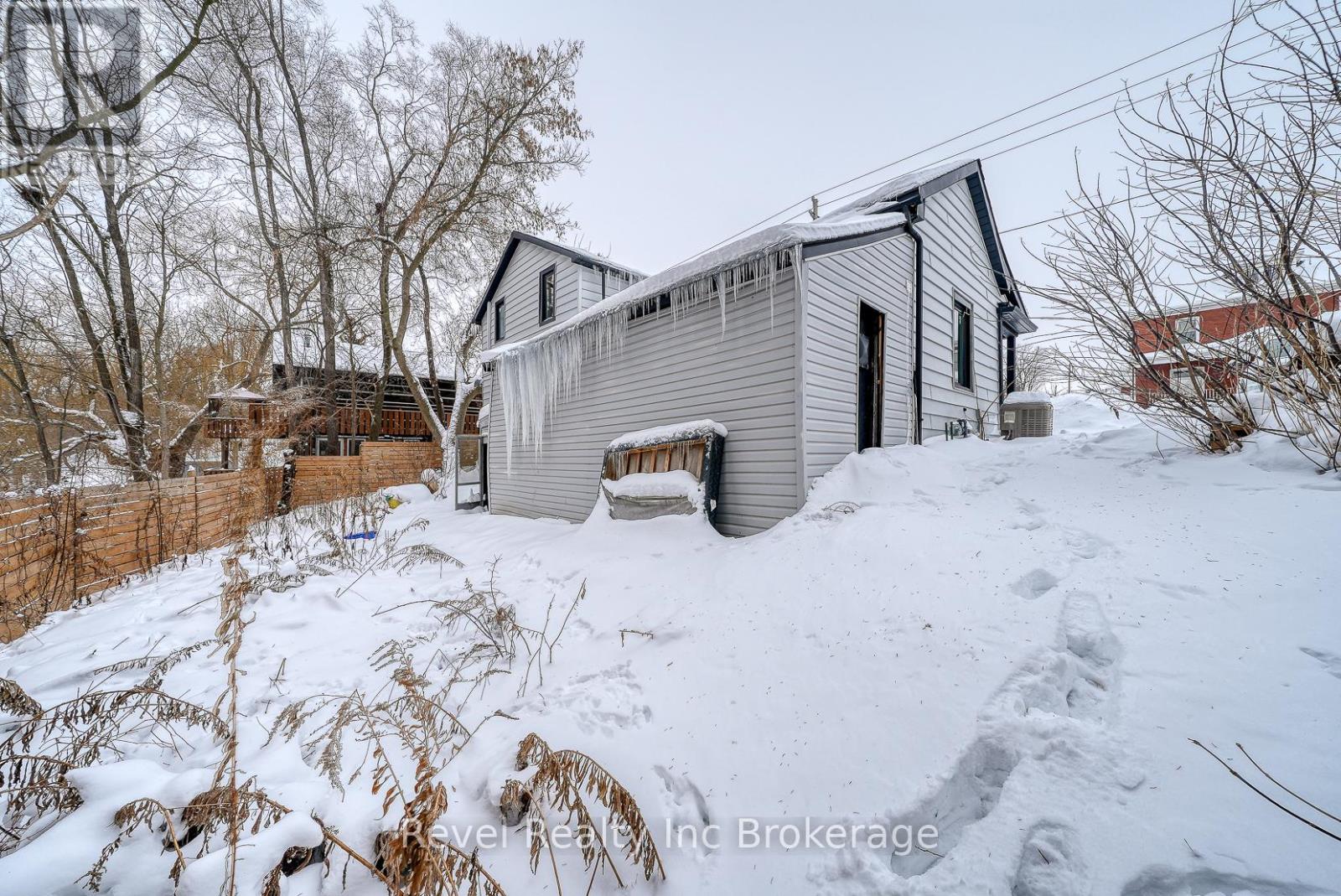 123 Charles Street E, Ingersoll, Ontario  N5C 1J9 - Photo 28 - X12639646
