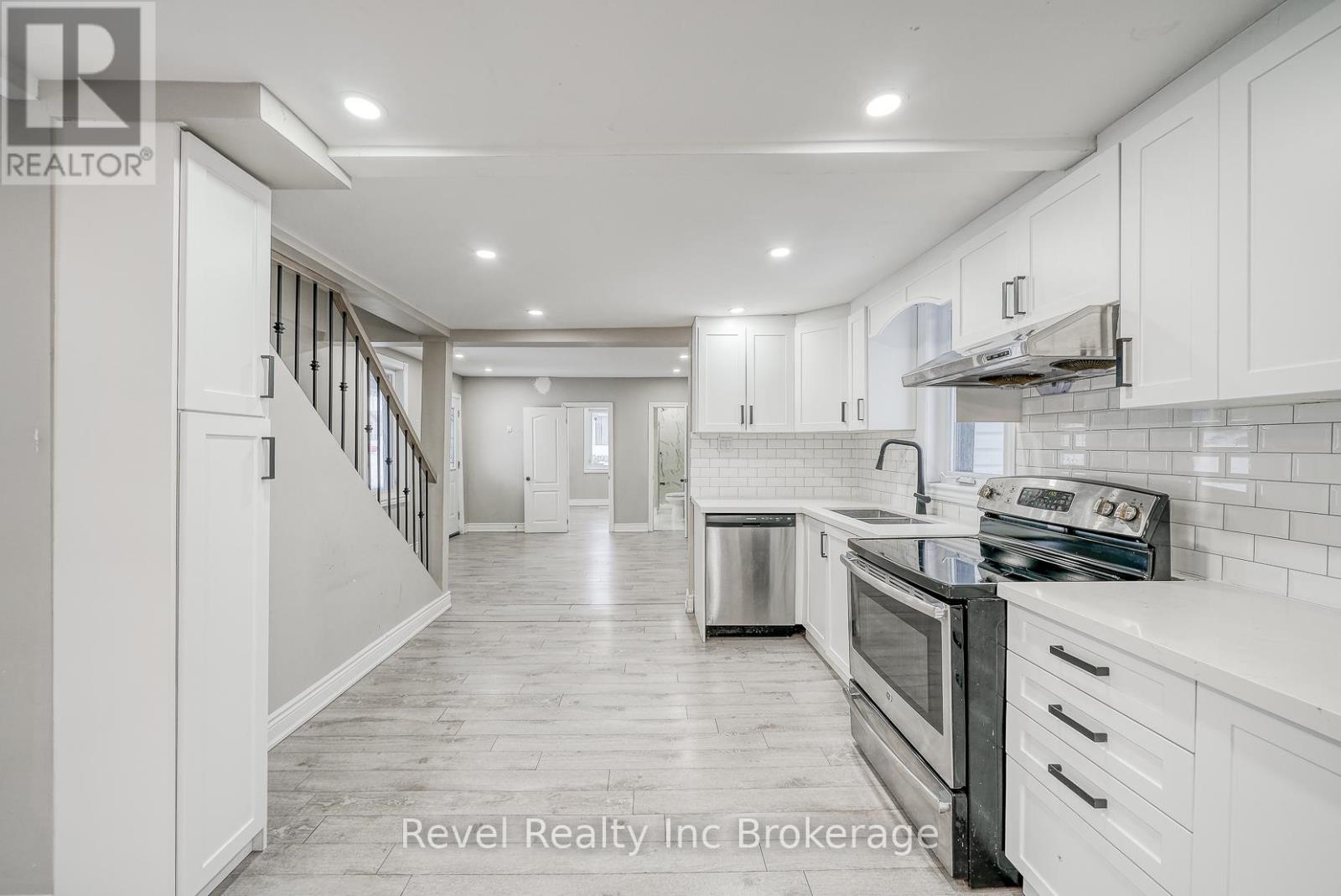 123 Charles Street E, Ingersoll, Ontario  N5C 1J9 - Photo 9 - X12639646