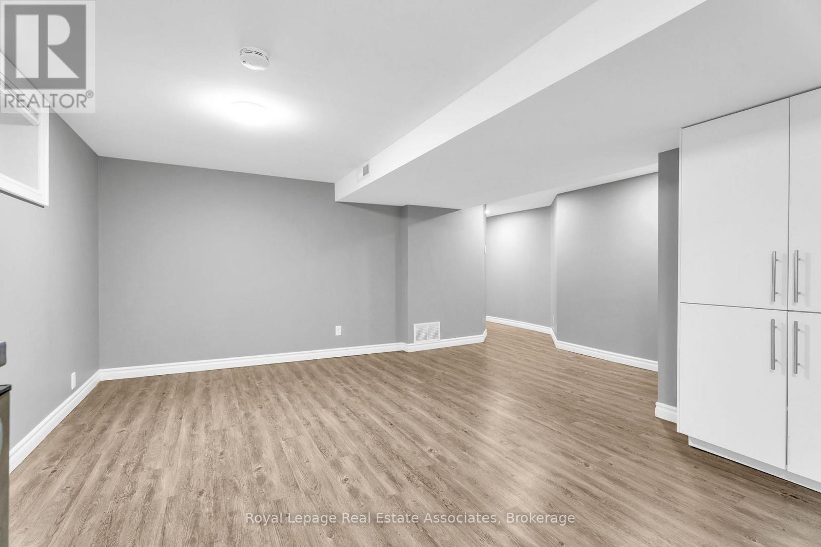 21 Bairstow Crescent, Halton Hills, Ontario  L7G 1L9 - Photo 22 - W12359862