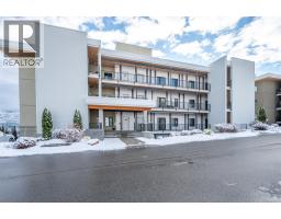 400 VISTA Park Unit# 421, penticton, British Columbia