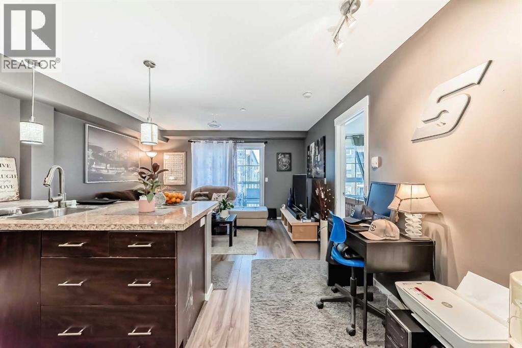 1303, 279 Copperpond Common Se, Calgary, Alberta T2Z 1C6 - Photo 5 - A2275543