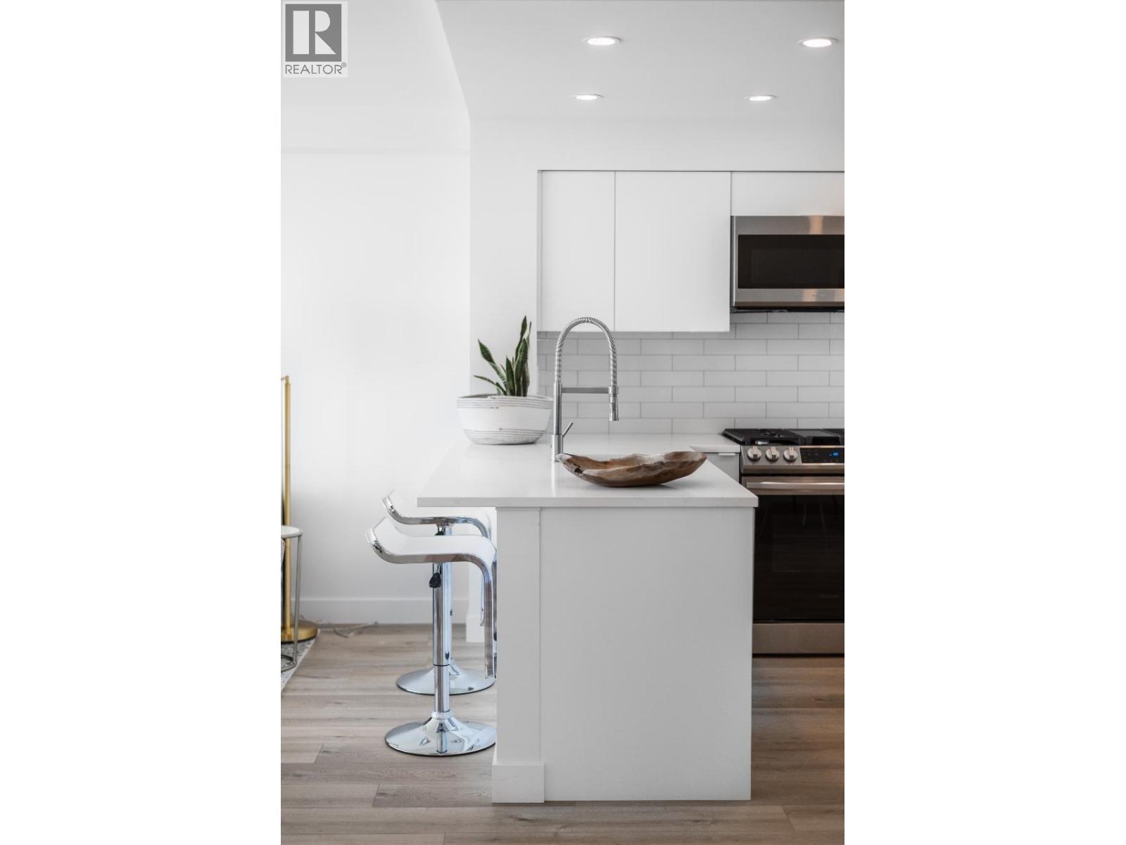 2208 63 Keefer Place, Vancouver, British Columbia  V6B 6N6 - Photo 8 - R3074308