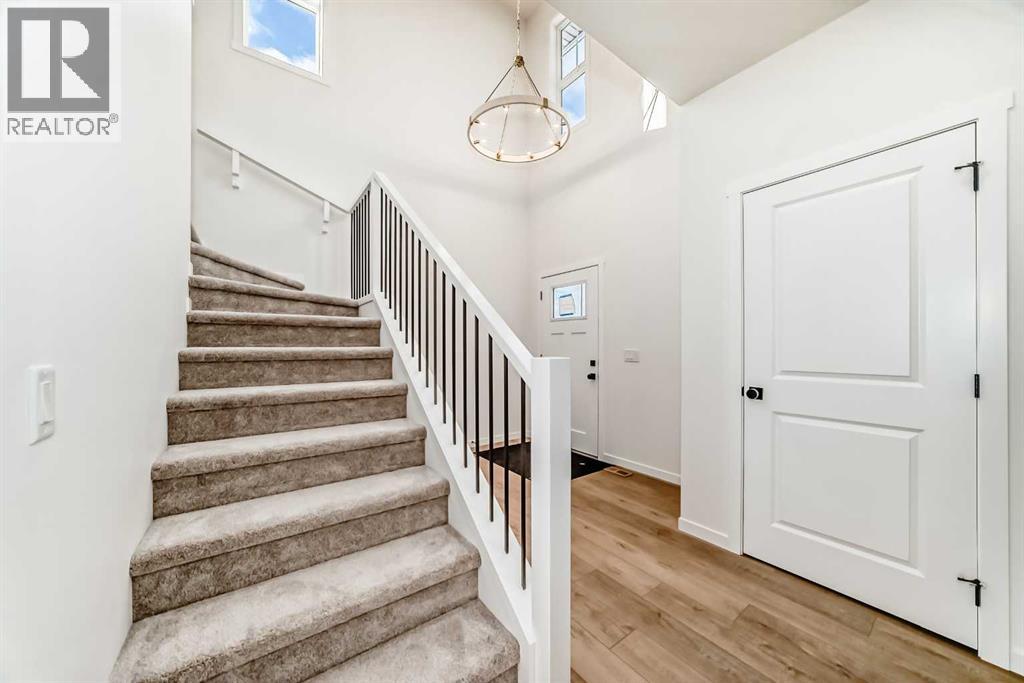 168 Southborough Common, Cochrane, Alberta T4C 3J5 - Photo 22 - A2273060