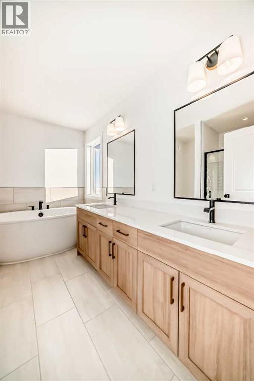 168 Southborough Common, Cochrane, Alberta T4C 3J5 - Photo 29 - A2273060