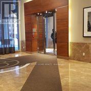 1613 - 763 Bay Street, Toronto, Ontario  M5G 2R3 - Photo 6 - C12639620