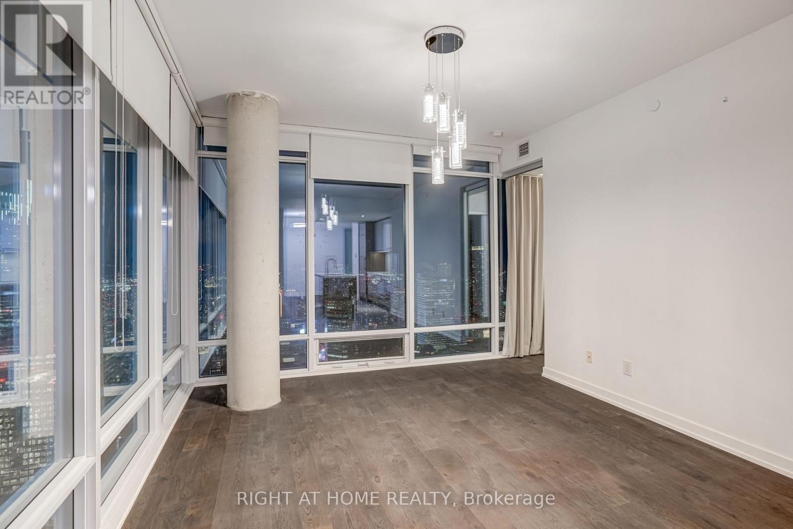 4702 - 488 University Avenue, Toronto, Ontario M5G 0C1 - Photo 11 - C12639622