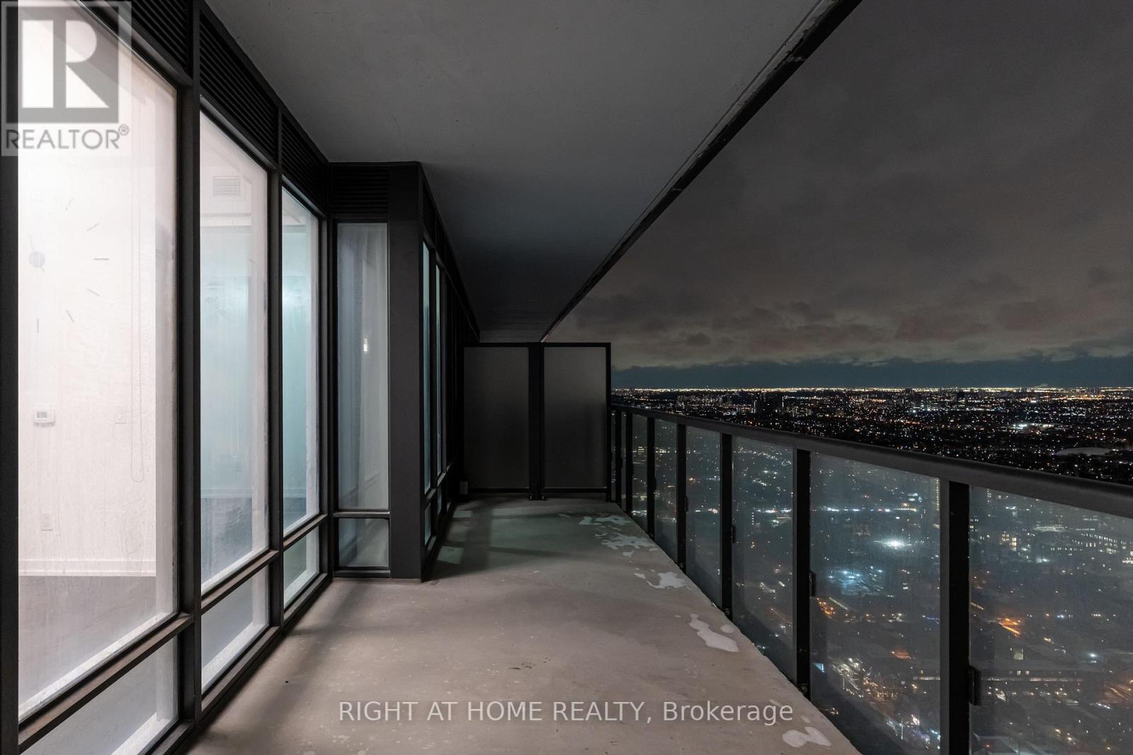 4702 - 488 University Avenue, Toronto, Ontario M5G 0C1 - Photo 32 - C12639622