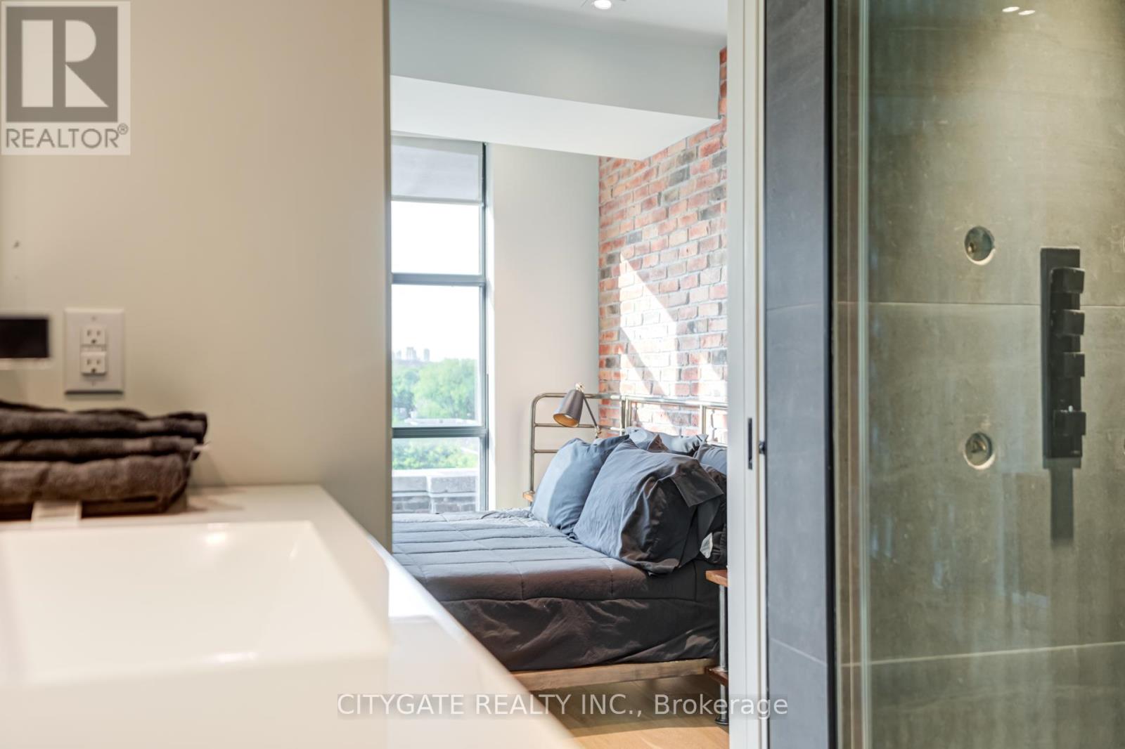 Ph507 - 915 King St W Street, Toronto, Ontario  M6K 3M2 - Photo 19 - C12639652