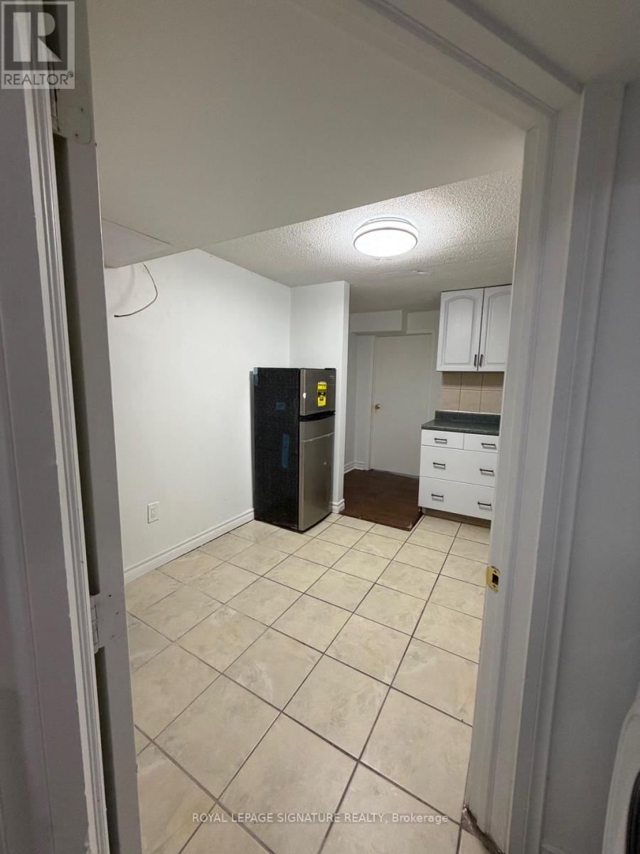 Unit 1 - 41 Broadbridge Drive, Toronto, Ontario  M1C 3K5 - Photo 5 - E12639662