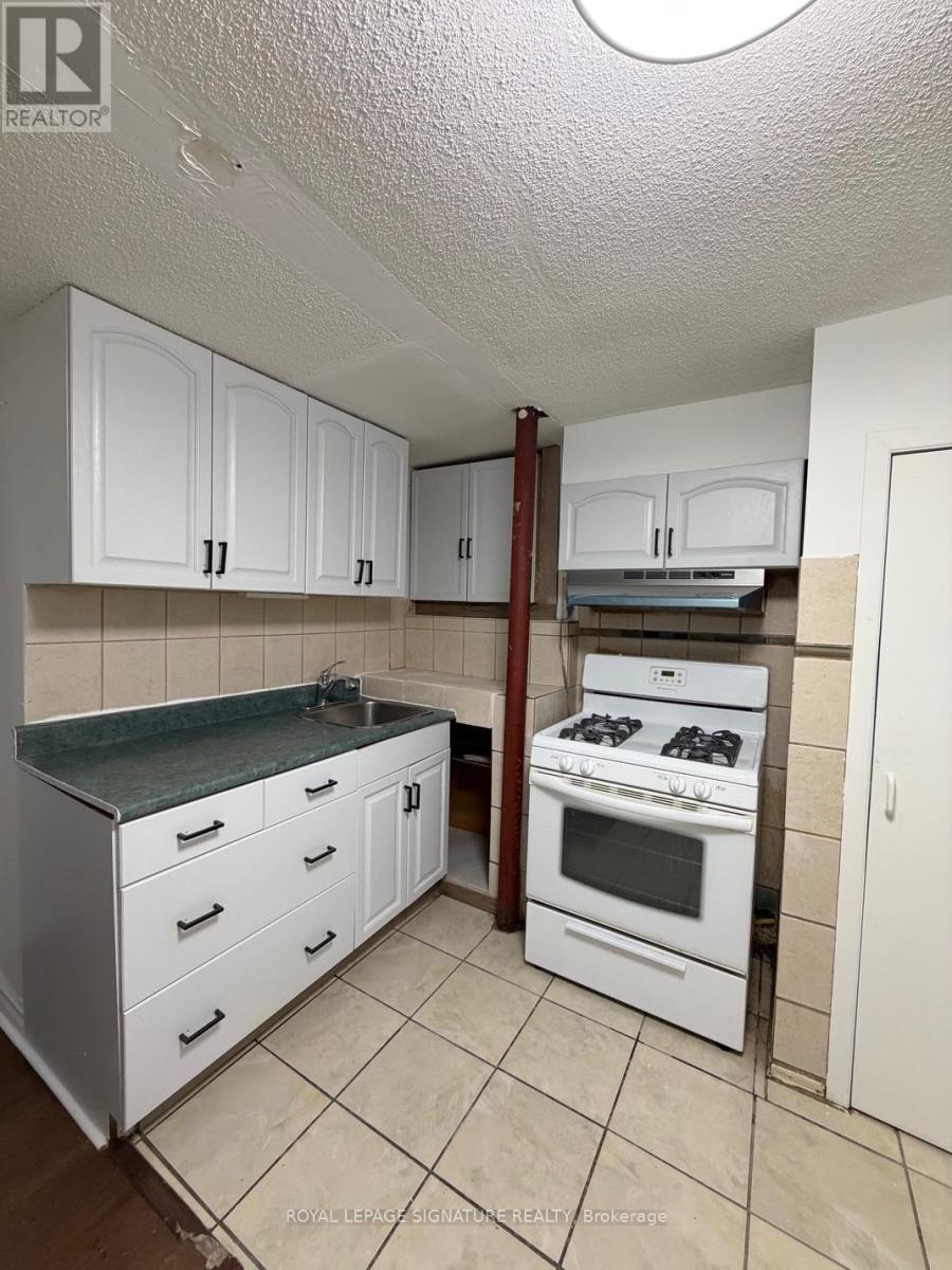 Unit 1 - 41 Broadbridge Drive, Toronto, Ontario  M1C 3K5 - Photo 7 - E12639662