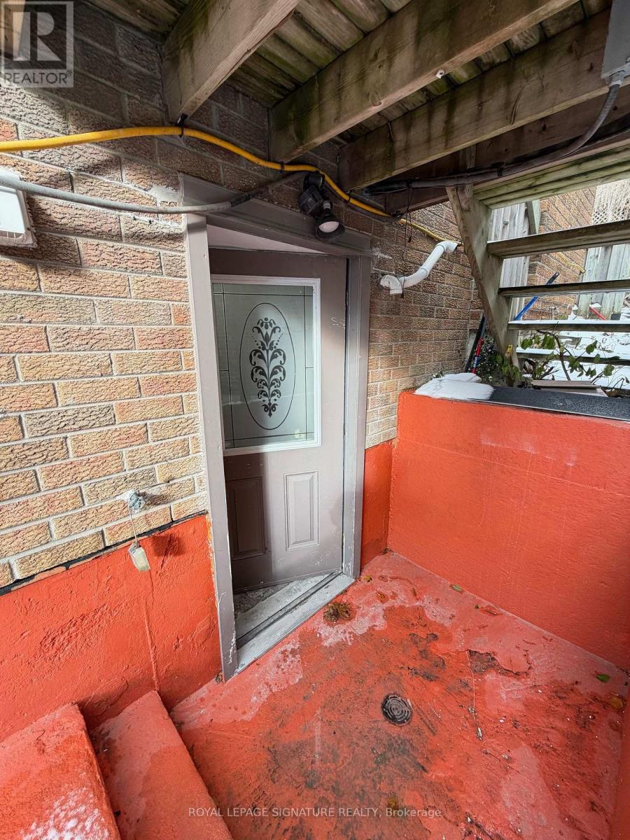 Unit 2 - 41 Broadbridge Drive, Toronto, Ontario  M1C 3K5 - Photo 19 - E12639672