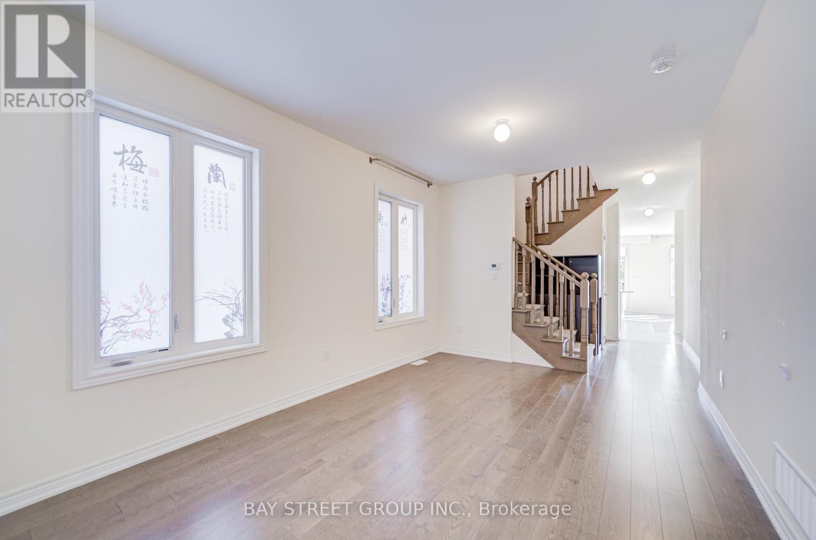 2643 Delphinium Trail, Pickering, Ontario  L1X 0M1 - Photo 4 - E12639730