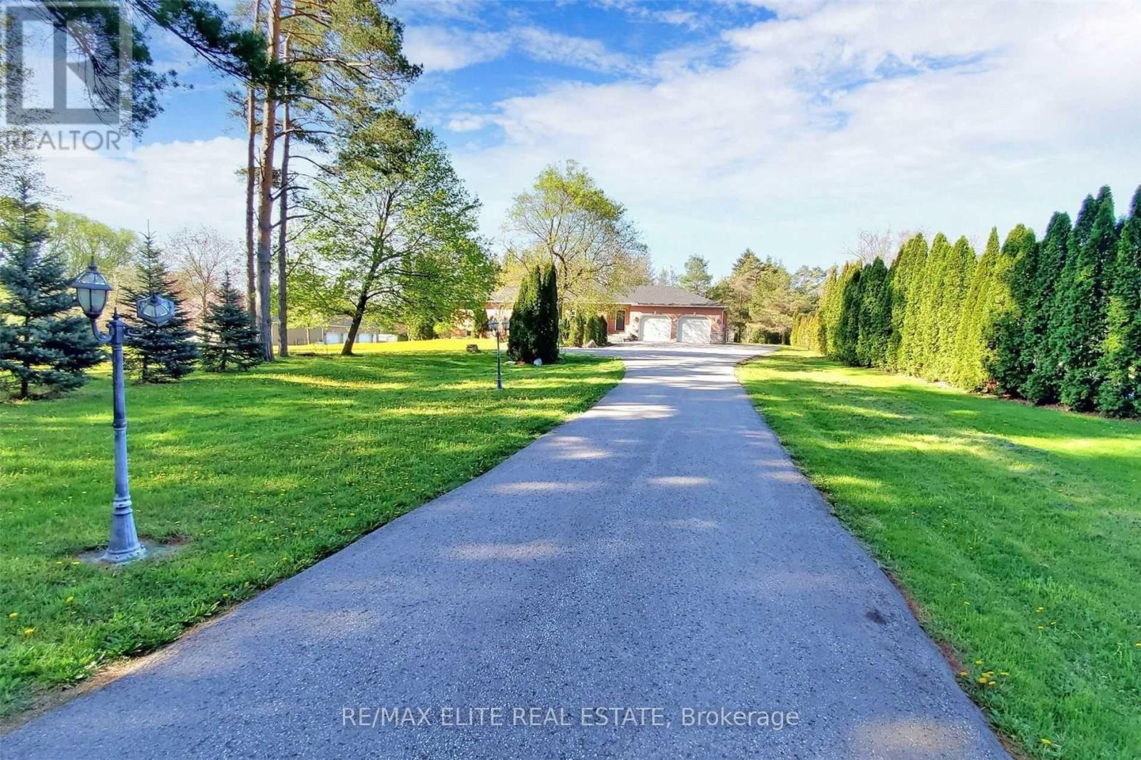 MAIN - 52 PINE POST ROAD, georgina (historic lakeshore communities), Ontario