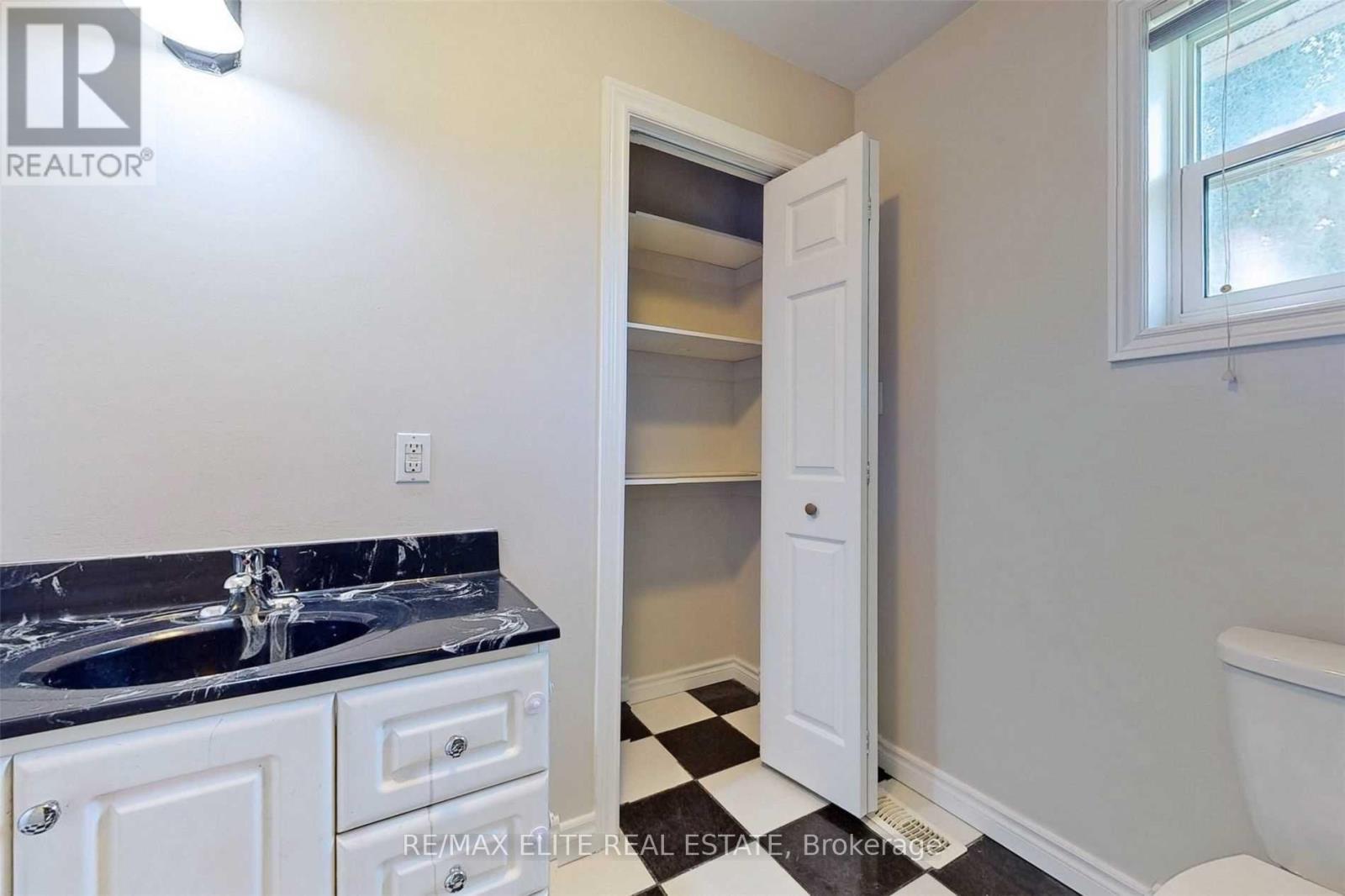 Main - 52 Pine Post Road, Georgina (Historic Lakeshore Communities), Ontario  L4P 3C8 - Photo 16 - N12639700