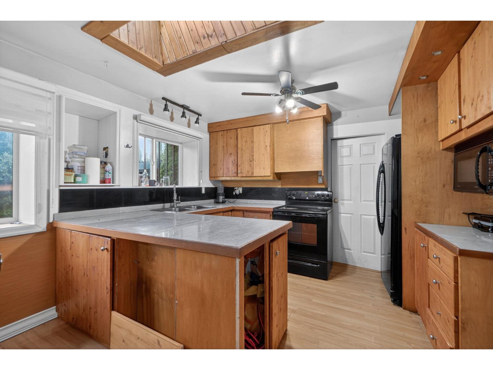 12546 96 Avenue, Surrey, British Columbia  V3V 1X4 - Photo 11 - R3069879