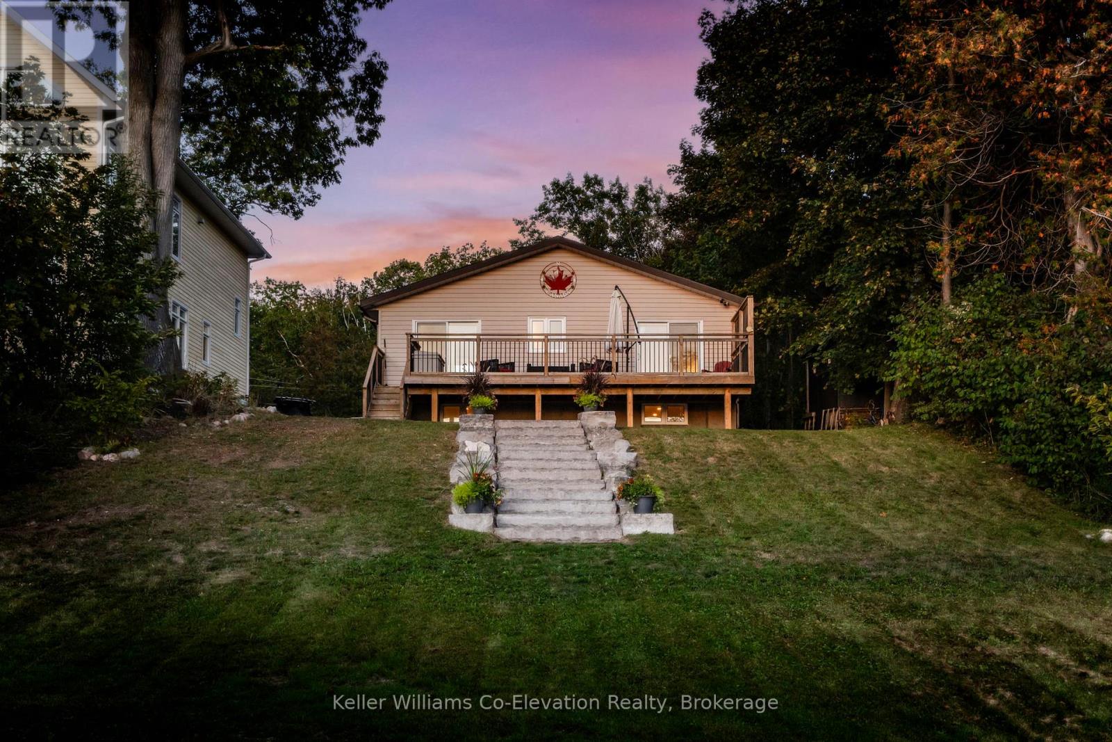 1948 Tiny Beaches Road South Road S, Tiny, Ontario  L0L 1P1 - Photo 29 - S12416254