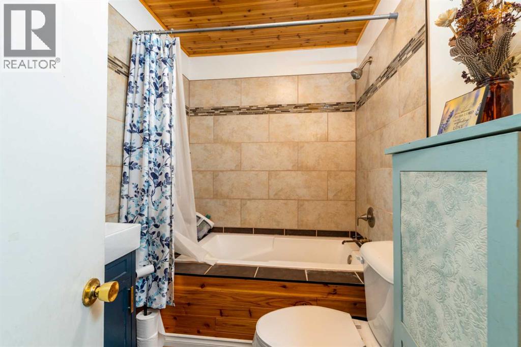 21 1 Street W, Neilburg, Saskatchewan  S0M 2C0 - Photo 11 - A2274600