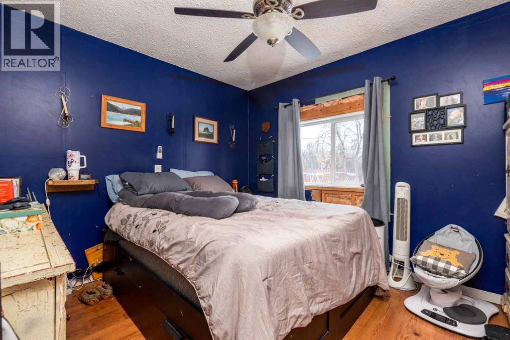 21 1 Street W, Neilburg, Saskatchewan  S0M 2C0 - Photo 12 - A2274600