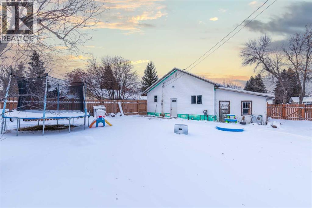 21 1 Street W, Neilburg, Saskatchewan  S0M 2C0 - Photo 24 - A2274600