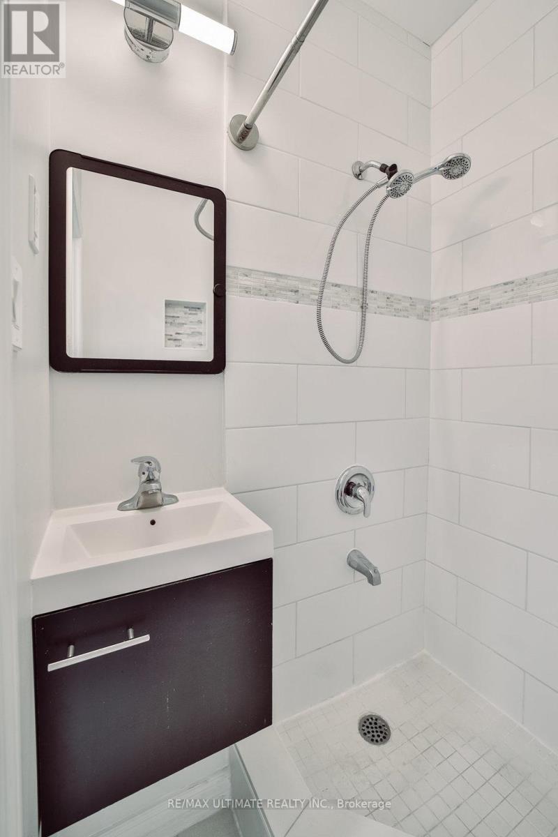 493 Keele Street, Toronto, Ontario  M6N 3E1 - Photo 30 - W12639616