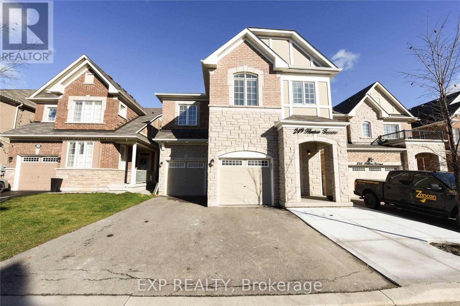 249 Hinton Terrace, Milton, Ontario  L9T 7K6 - Photo 3 - W12639676