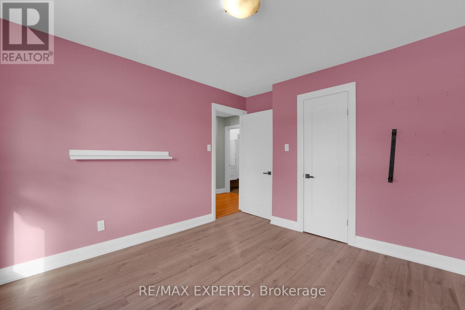 6883 Shelter Bay Road, Mississauga, Ontario  L5N 1T8 - Photo 21 - W12639716